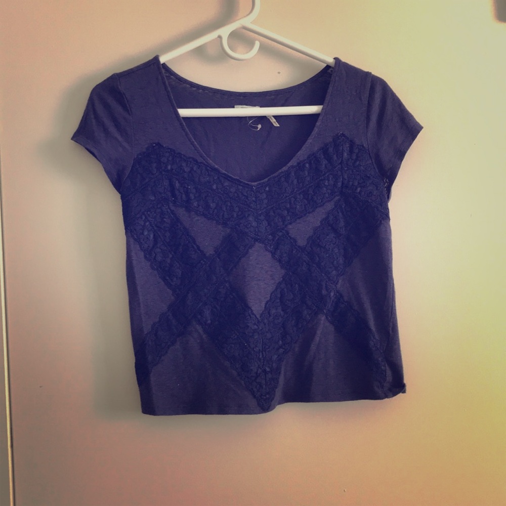 Blue cropped top